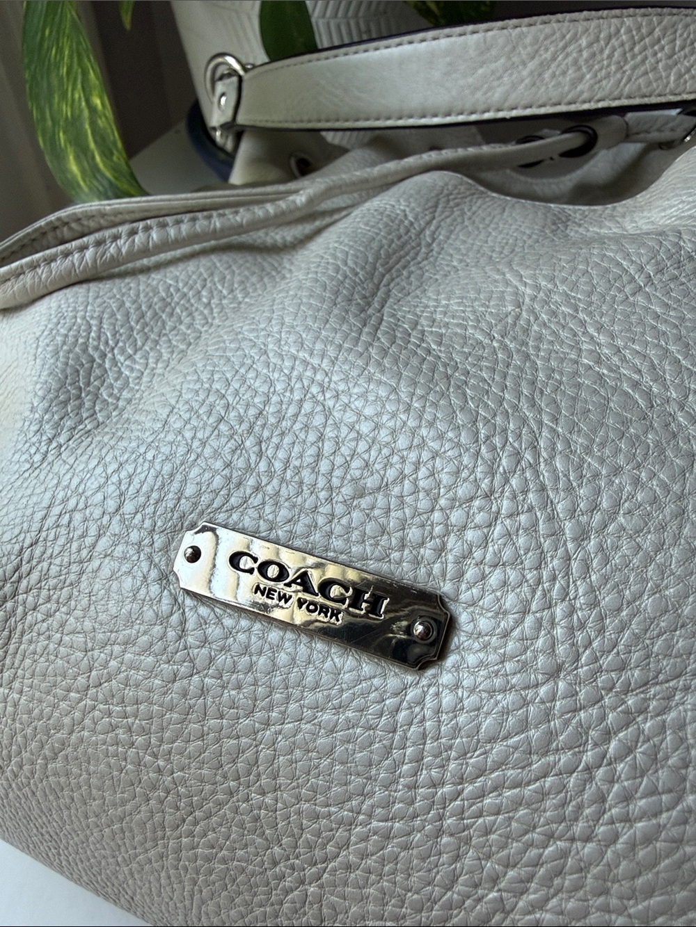 Coach Avery Drawstring Bucket Purse (style number F27003) - Picture 9 of 9